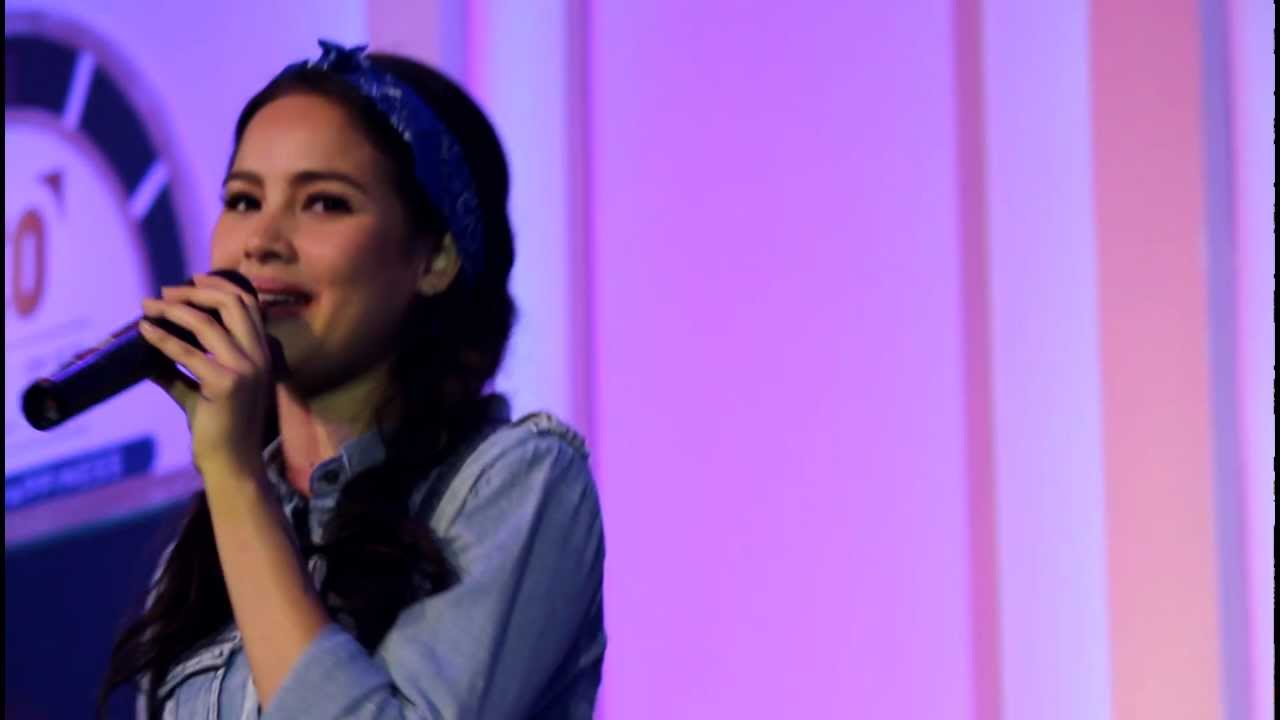 อาการรัก ญาญ่า