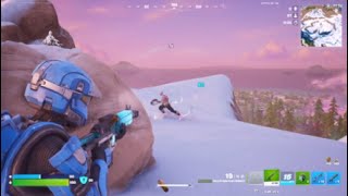 Fornite Partidita huyendo de una Yama Intensa XD 