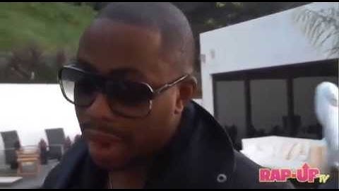 On Set of Raheem DeVaughn