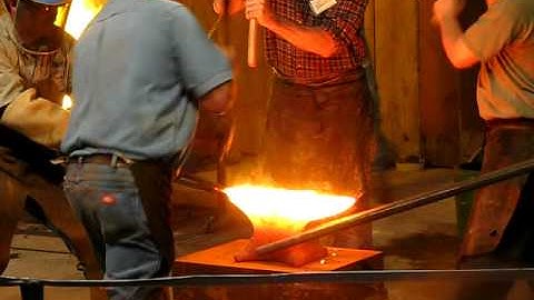 SOFA 2009: Welding Face Plate to Anvil