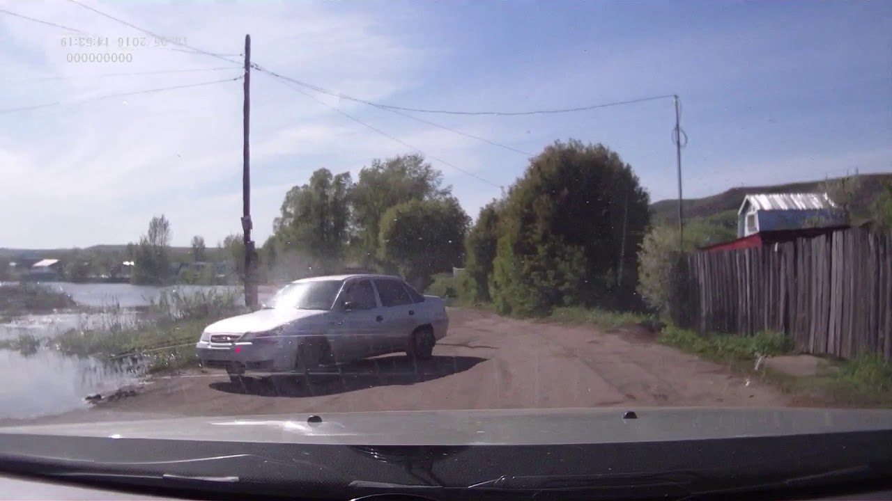 Вброд на машине