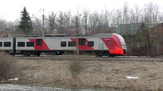 Ласточка на Балтийский вокзал ЭС2Г-240 EMU suburban train towards St Peterburg