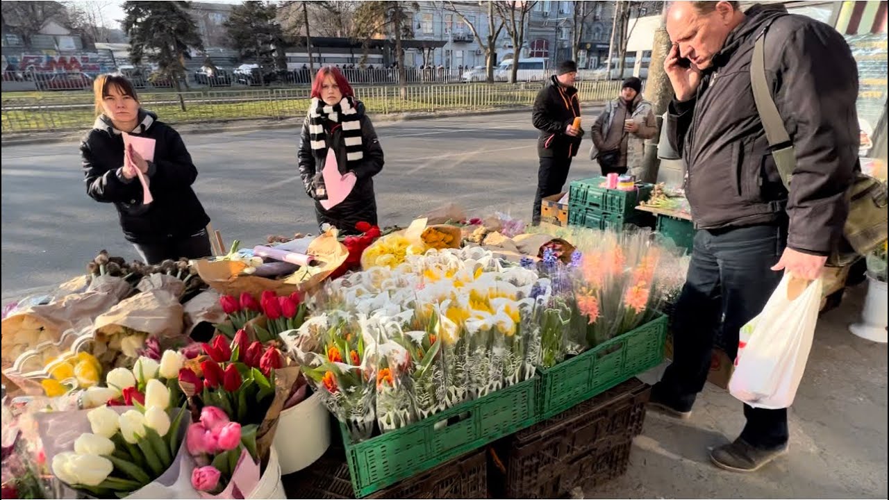 где празднуют 8 е марта