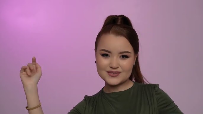 Жас келіншек веб-камераға түскенде өзін жақсы сезінді