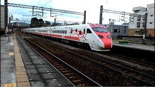 110次TEMU2000型普悠瑪號楠梓站通過 20171016