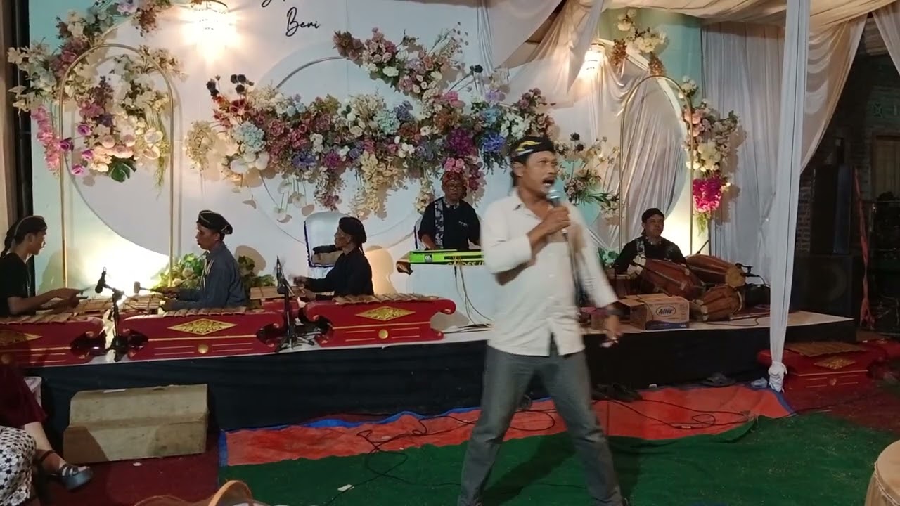 Campursari Orleng  Gandes Luwes 99 Lagu Prapatan Celeng (Sajimun Jm)