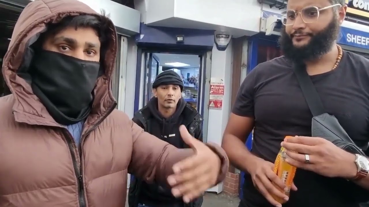 Indian Hindutva RSS Extremism in UK - YouTube