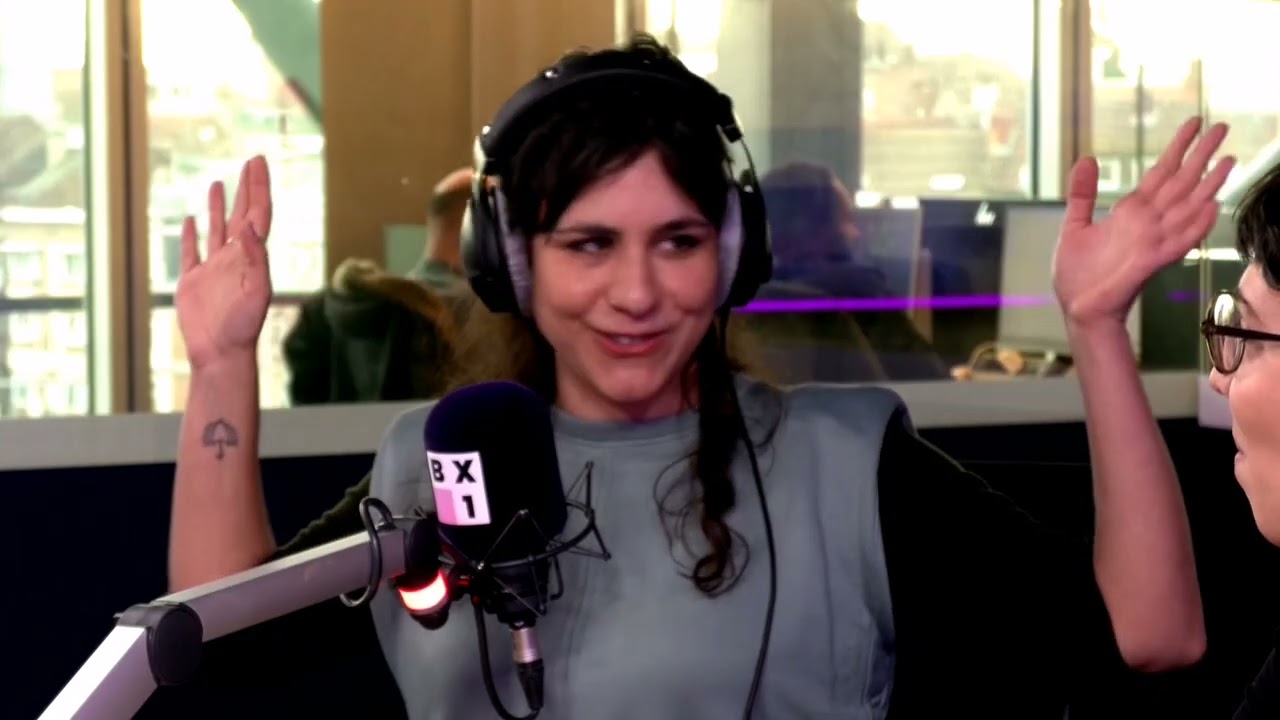 Interview : Marceline de Claudia Bruno invitée sur BX1 la Bande à Sophie. 