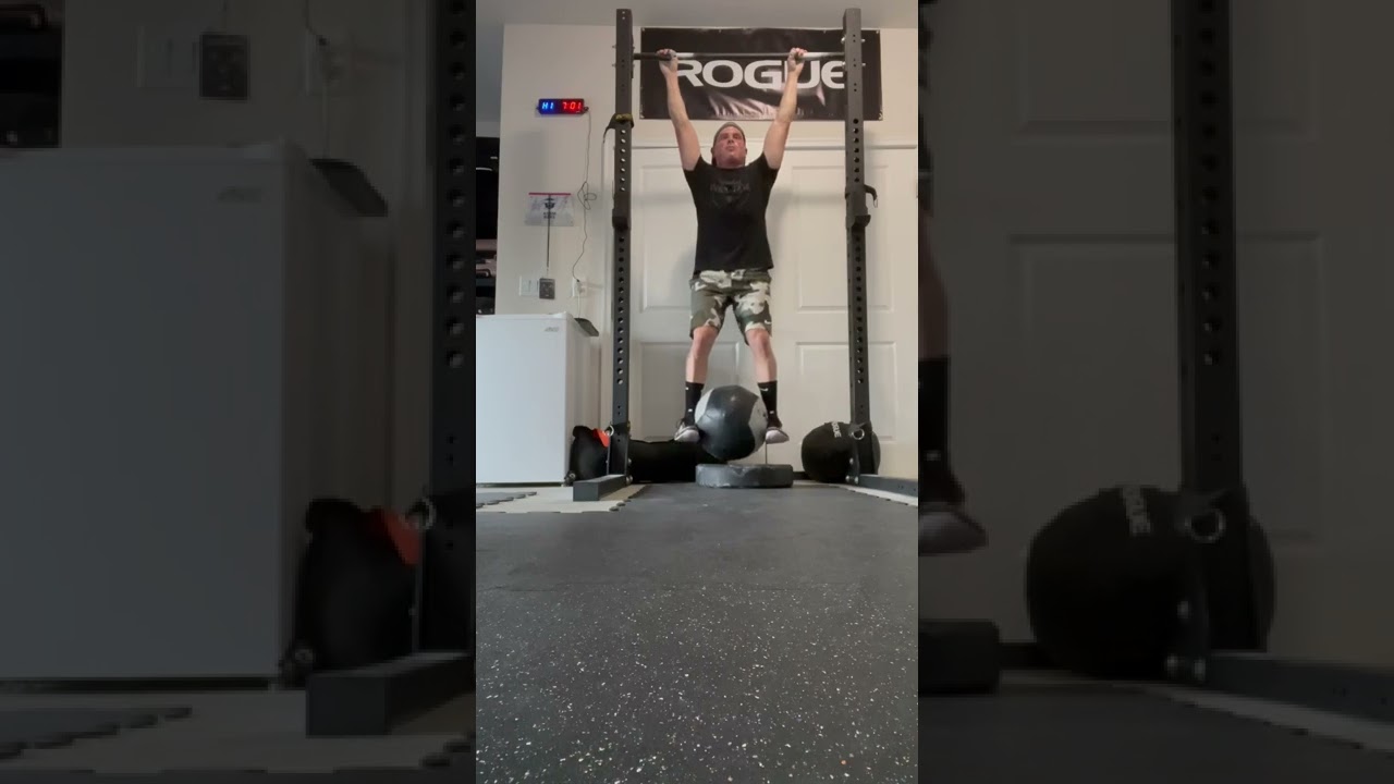 Hanging Med Ball Raise