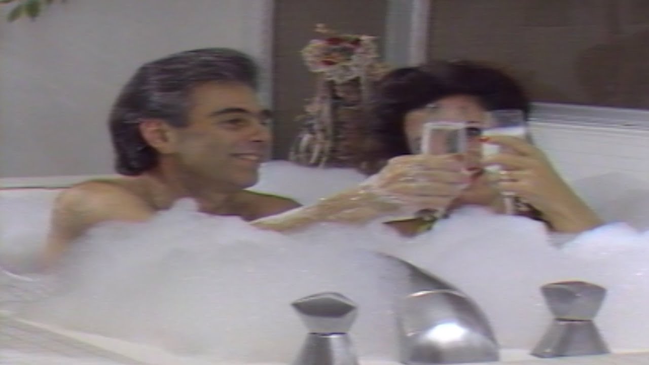 RETRO SLANG: Do you know what a yuppie is? - YouTube