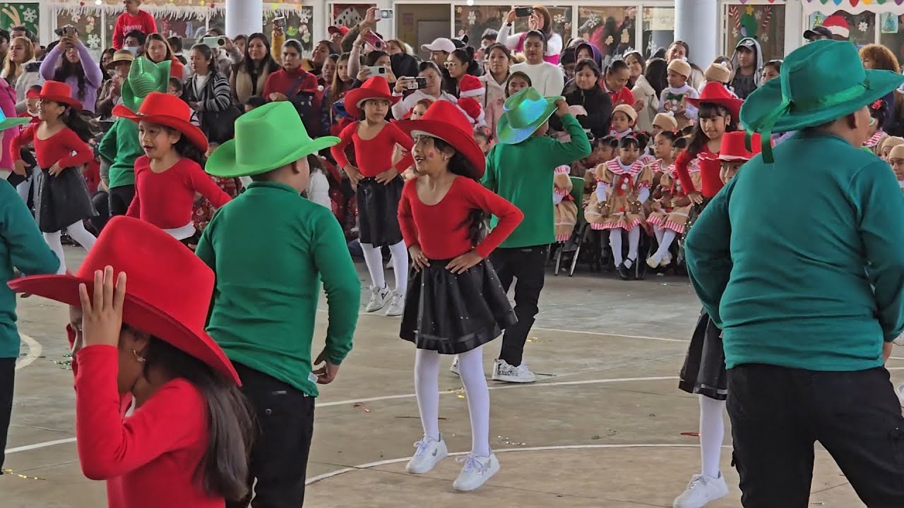 Bailable Navideño Academias de 3°