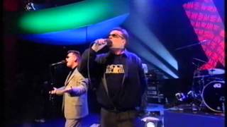 Madness - Johnny The Horse - Jools Holland.mp4