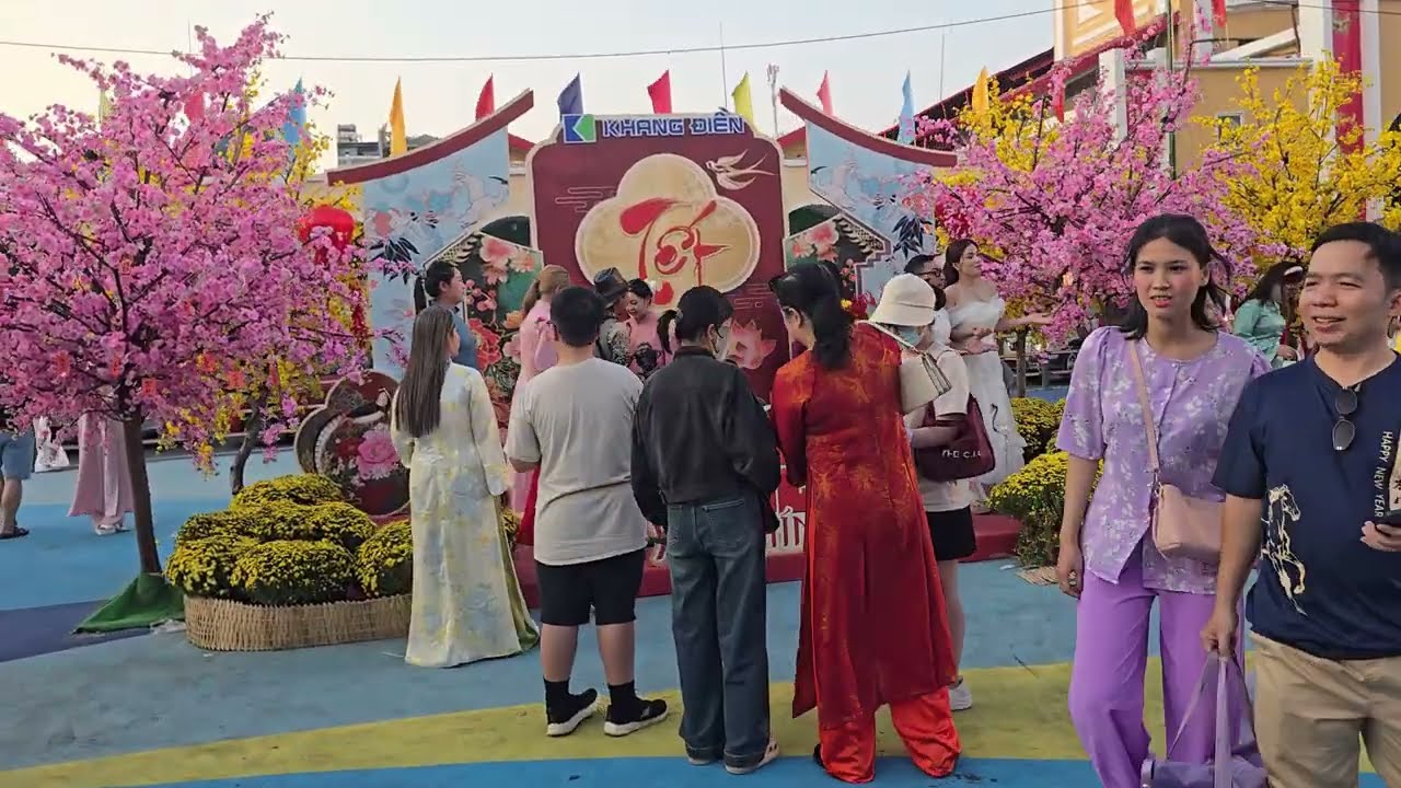 Chợ Bến Thành - Ga Ba Son (21 tháng Chạp 2025)