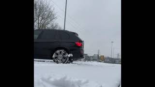 Snow driving in an X5 M50d