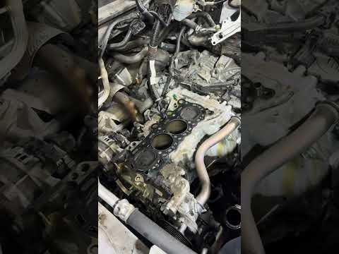 2018 Accord 1.5t head-gasket replacement part 1 #hondaaccord #headgasket #automobile #explorepage