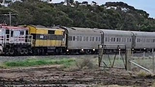 9722 SSR/ARTC AK train (4829 GM22, 3V), Hopetoun to Murtoa, 1650, 21/6/26, Murtoa VIC