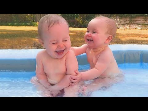 baby-siblings-playing-and-laughing-together
