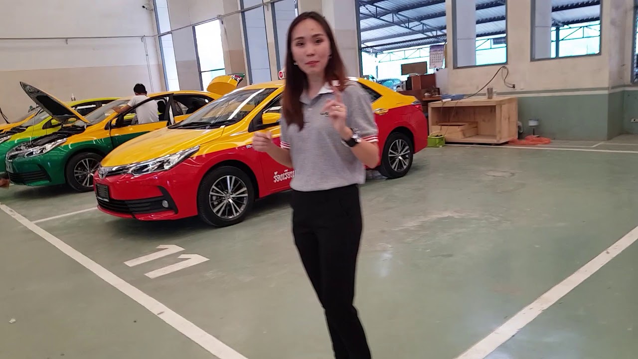 ขายแท็กซี่ป้ายแดง By หนึ่ง รุจิรัตน์ เคยสงสัยไหม? ซื้อแท็กซี่ใหม่ทำสีอะไรดี