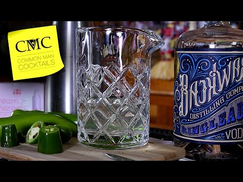 Video: Cómo Hacer Vodka De Pimienta