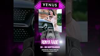 Ronya Rabe Ist Auf Der Venus Messe In Berlin 2025