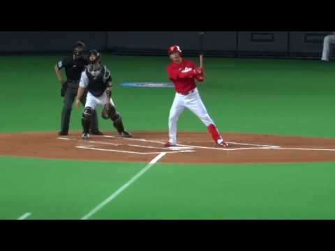 誠也、先制タイムリー！も...2016年 日本シリーズ 第5戦 広島東洋カープ 札幌ドーム 現地