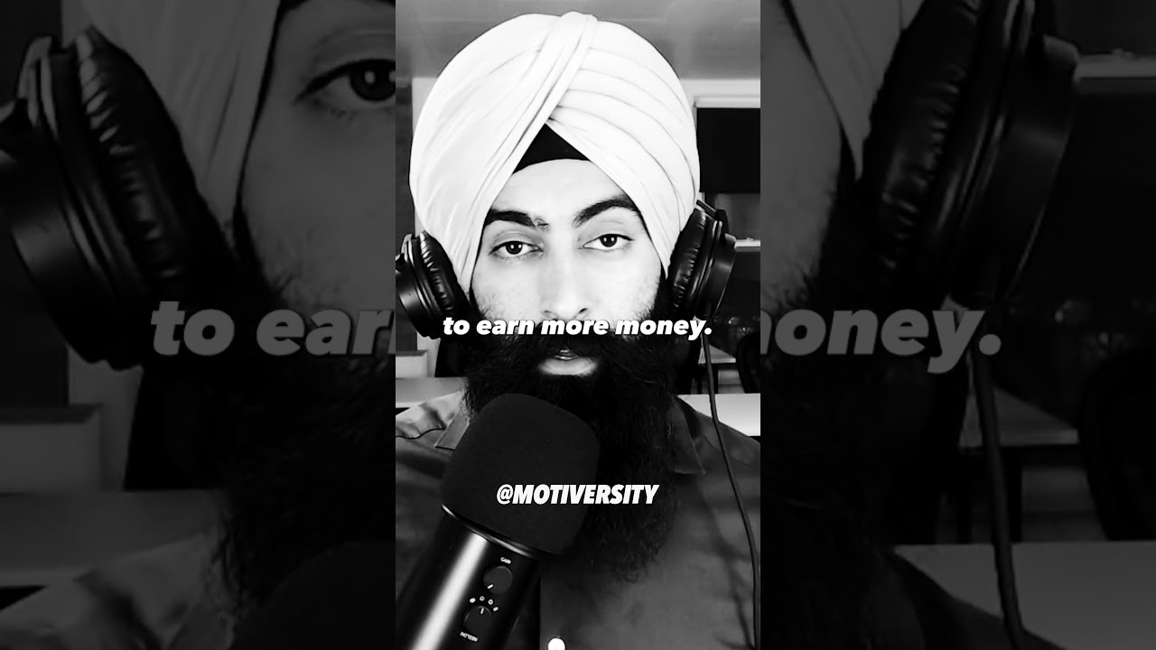 HOW WEALTHY PEOPLE SPEND MONEY - Motivational Speech