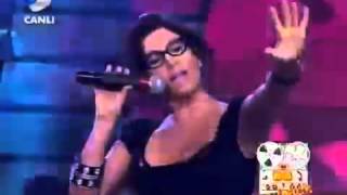 Tuğba Ekinci - Condom