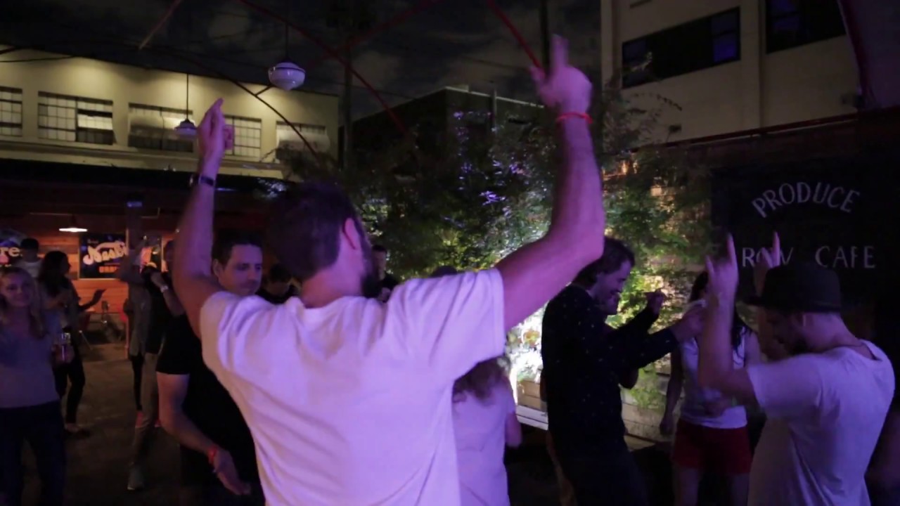 Occasion Vibration at Produce Row Cafe