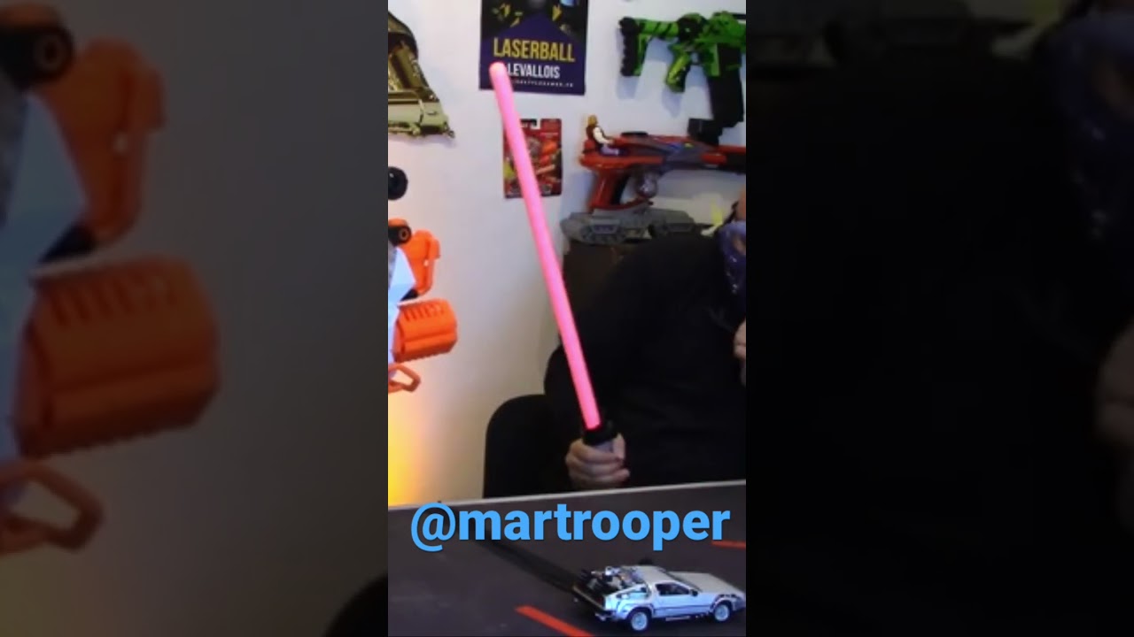 Bloquer des billes nerf rival avec un sabre laser timtrooper vs 