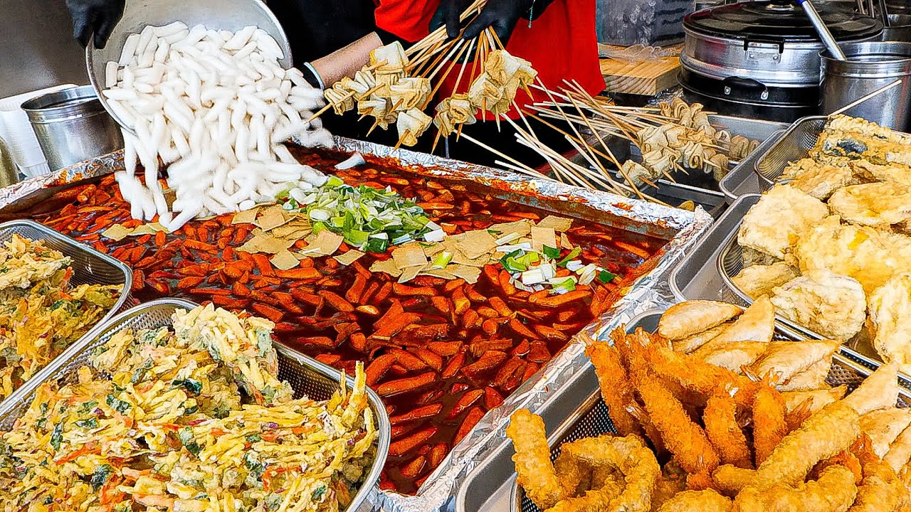 Сделано из гигантской железной тарелки! Вкуснейшие корейские ттокпокки ТОП-7 / корейская уличная еда