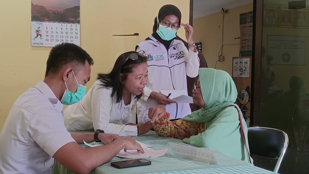 Penyuluhan oleh dr Alvin dari Puskesmas Kel Cijantung tentang issue penyakit Super Flu & Pneumonia