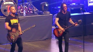 Alter Bridge "Addicted To Pain" The Met, Philly 9-25-19