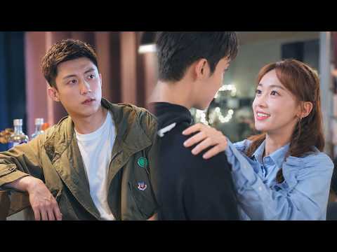 【Chinese drama】Wife kisses lover before husband, he watches silently