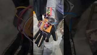 IOT Project Done | Sign Gesture Glove for People with Disabilities #webdevelopment #appdevelopment