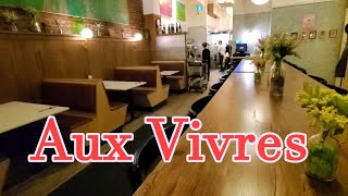 Aux Vivres Vegan Restaurant, Feb. 2023