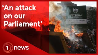 How Wellington's anti-mandate protest ended in violence and flames