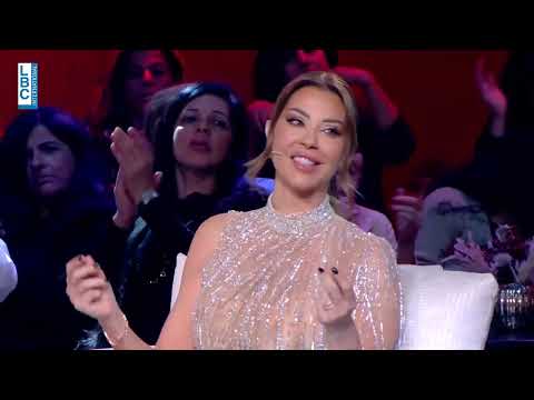 الفنان أحمد دوغان يؤدي أغنية نبض القلب على مسرح 