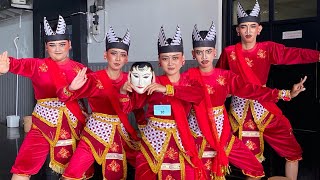 Juara 2 Tari Kembang Reog Gung Kelompok Smp - Sma