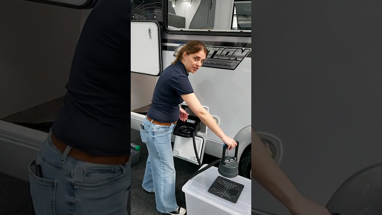 iNDUS Wastewater Management System for RVs from Thetford - Demo Video - Marjan - VIC Show 2025