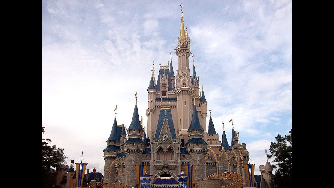 Meet with Dave at Magic Kingdom from Easy Guide to Your First Visit to Disney World