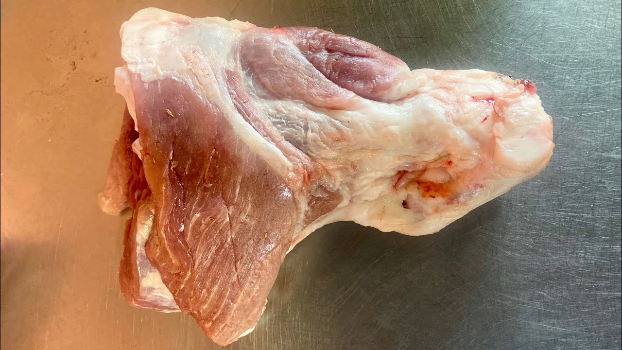 Мясной магазин «Рубильня и жаровня». Часть 3. Свиная рулька. Как выбрать, что приготовить.