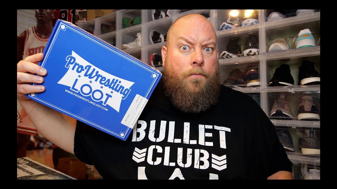 Pro Wrestling Loot June 2019 Mystery Subscription Box + Exclusive Signed Action Figure