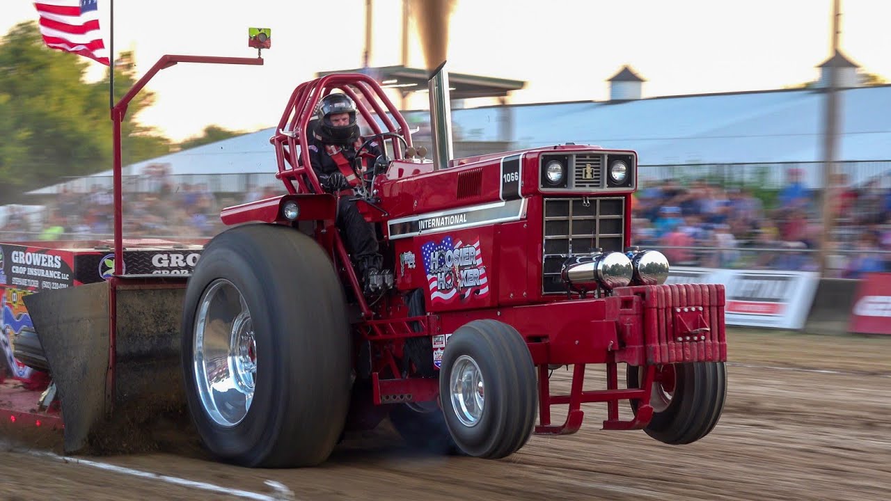 Tractor Pull 2022 Hot Farm Tractors. Horsepower In Horse Country