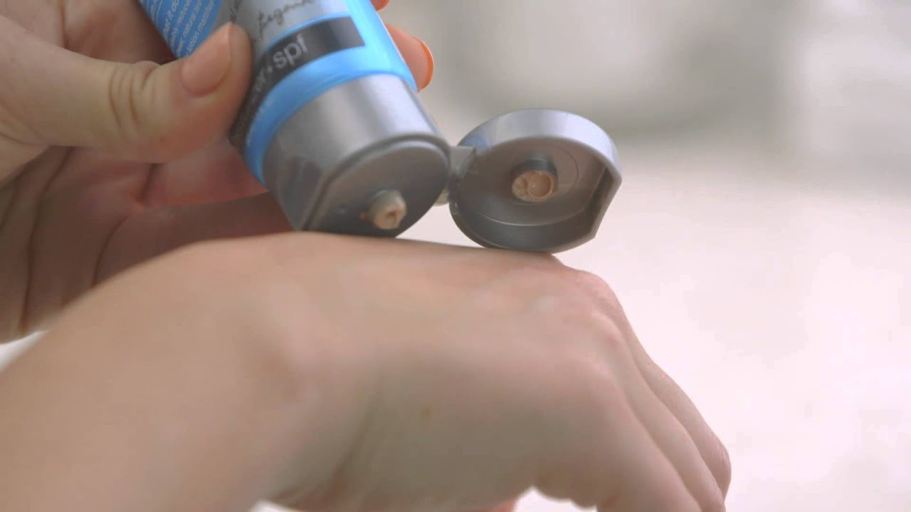 video PAULA’S CHOICE Resist Super-Light Daily Wrinkle Defense SPF 30