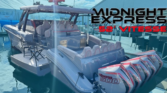 Fast Center Console: 2021 Midnight Express 43 Solstice W/Quad 450R Racing  Engines 