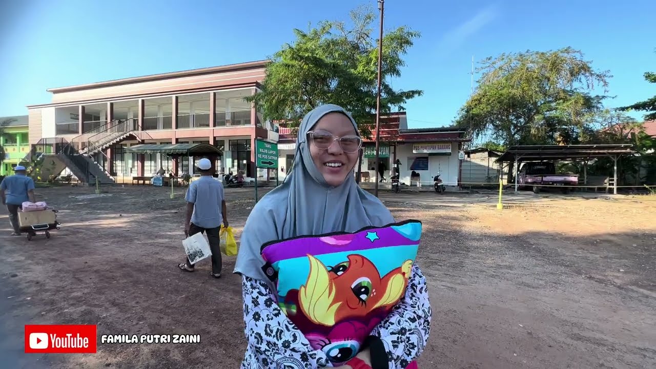 KEMBALI KEPONDOK DARUL HIJRAH PUTRI MARTAPURA SETELAH LIBUR KENAIKAN KELAS