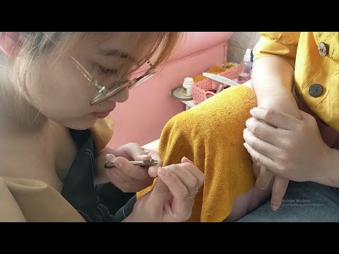 Hướng dẫn cắt da - Nail Salon