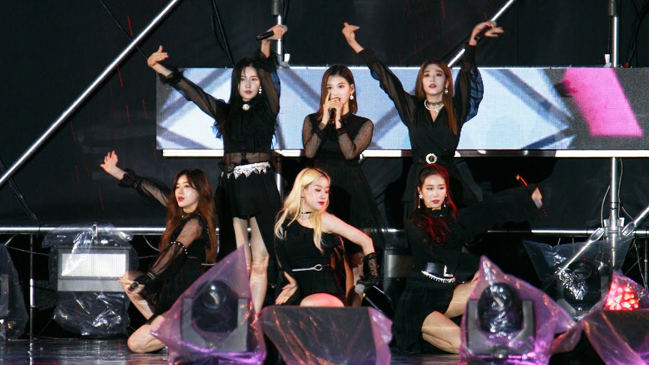 페이버릿 Favorite Full Ver. (Loca + Hush) 4K 60P 직캠 190615