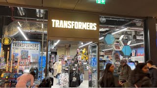 Transformers shop Tuesday reveal! Amazing Generation one marvel comic compendium merchandise G1