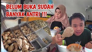 BAKSO LEGEND GOWA VIRAL, BELUM BUKA SUDAH ANTRI || KULINER MAKASSAR